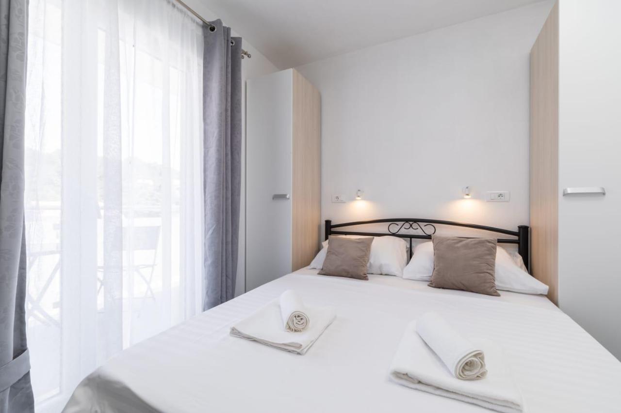 Maloa One Bedroom Apartment Smokvica  Ngoại thất bức ảnh